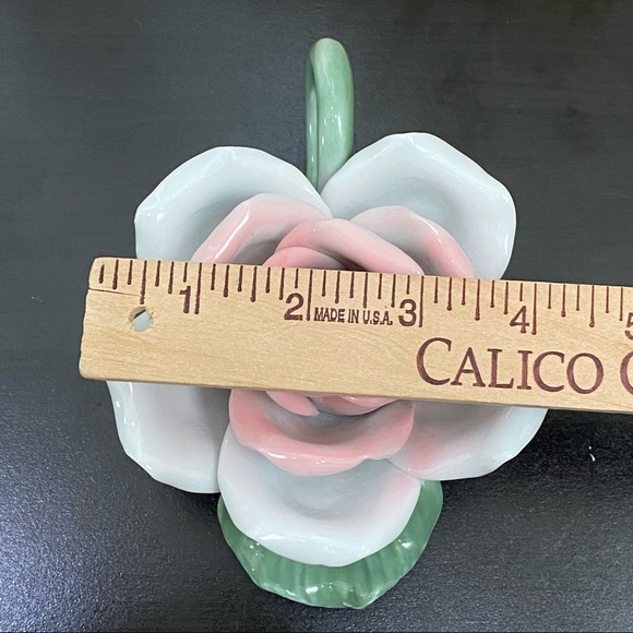 Pair of Ceramic Rose Flower Candle Holders - Picture 12 of 16